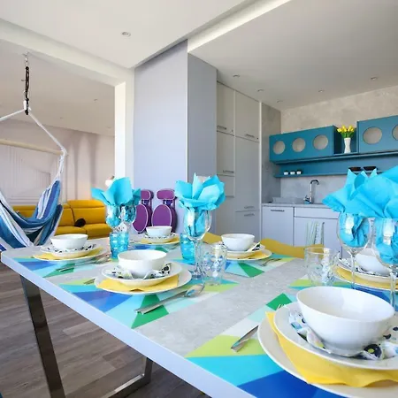 Zadractive - Perfect View But No Elevator