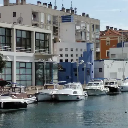 Zadractive - Perfect View But No Elevator Lejlighed